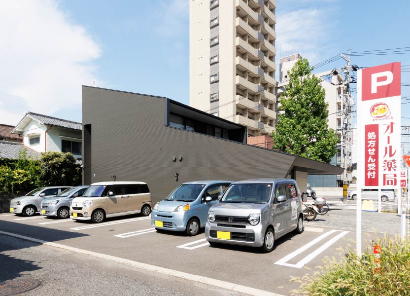 第2駐車場(5台)